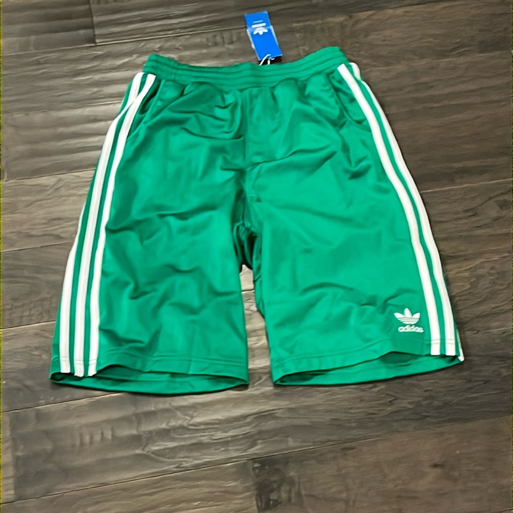 Adidas Tricot Basketball Shorts new green white Mens Size Small - Picture 13 of 13